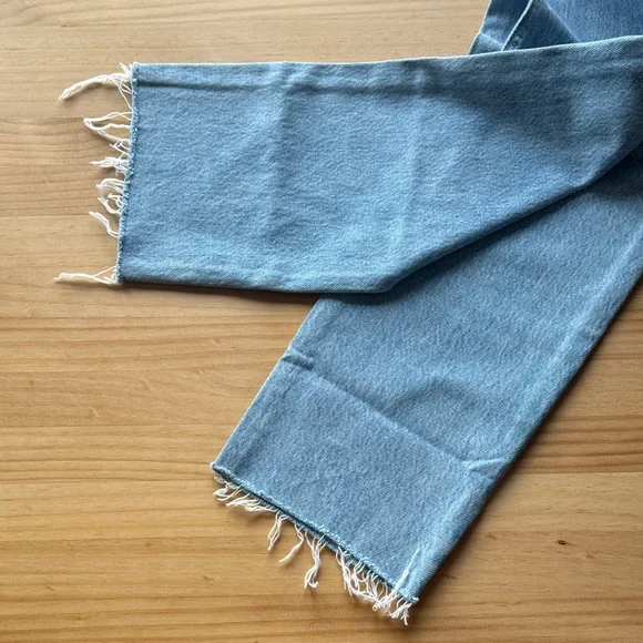 Levi's 501 Premium Wedgie Straight Jeans - Picture 4 of 5